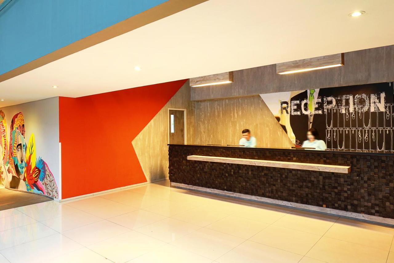 ไอบิส บัดเจ็ต บาหลี ซมินญะก์ Hotel เซมินยัค ภายนอก รูปภาพ